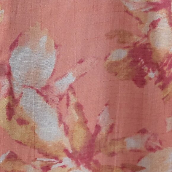 NWT Cocomo Plus Size 3X Pink Multicolor Floral Pintuck Flutter Short Sleeve Top - Picture 5 of 8